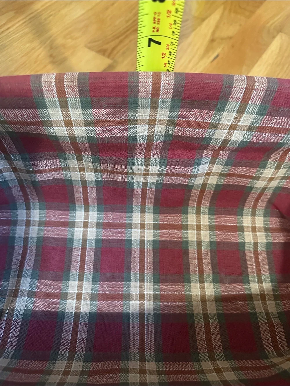 Longaberger vanity basket with Plaid Fabric-Liner from 2000. Good condition